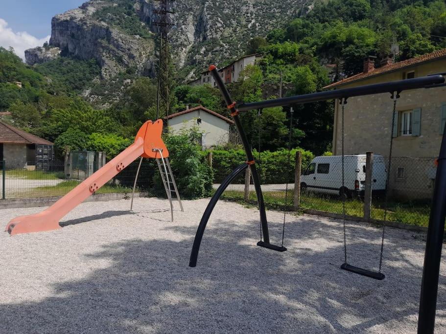 Vue Exceptionnelle Aux Portes Du Vercors Понт-ен-Роаян Екстериор снимка